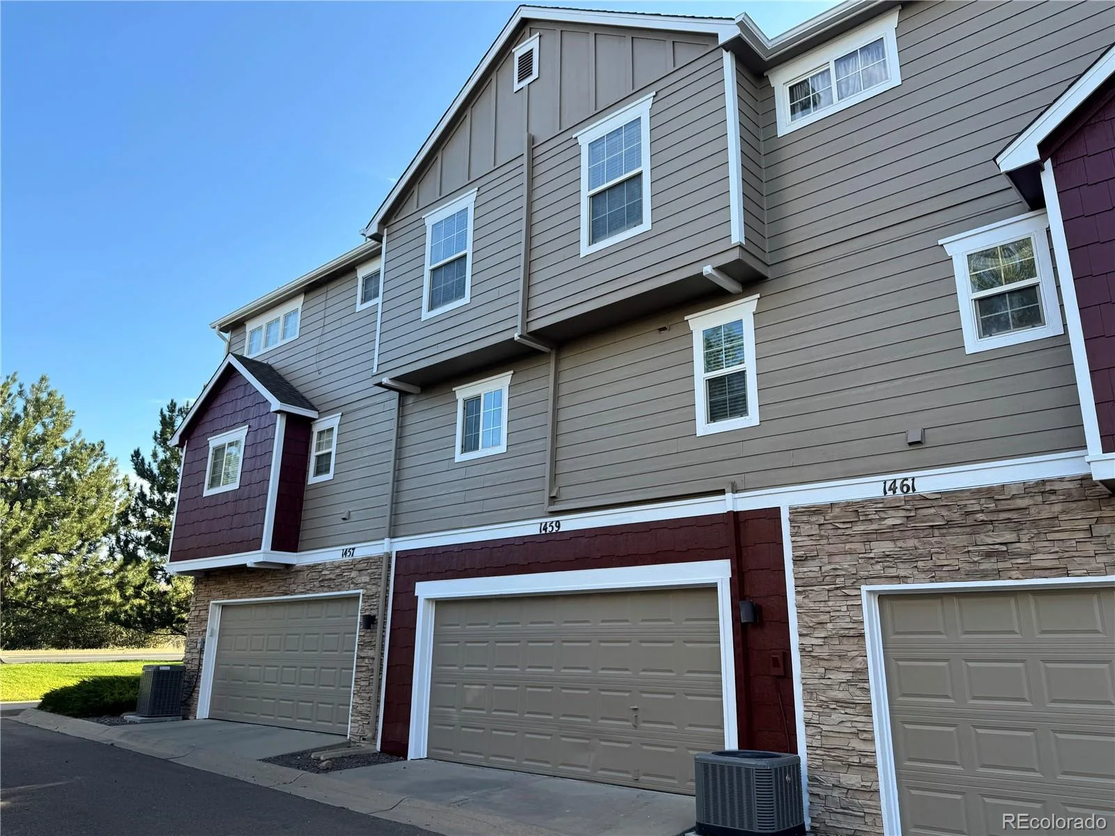 1459 Thunder Butte Road Castle Rock CO 80109 | MLS #REC8154041 08302026024347 1600 23