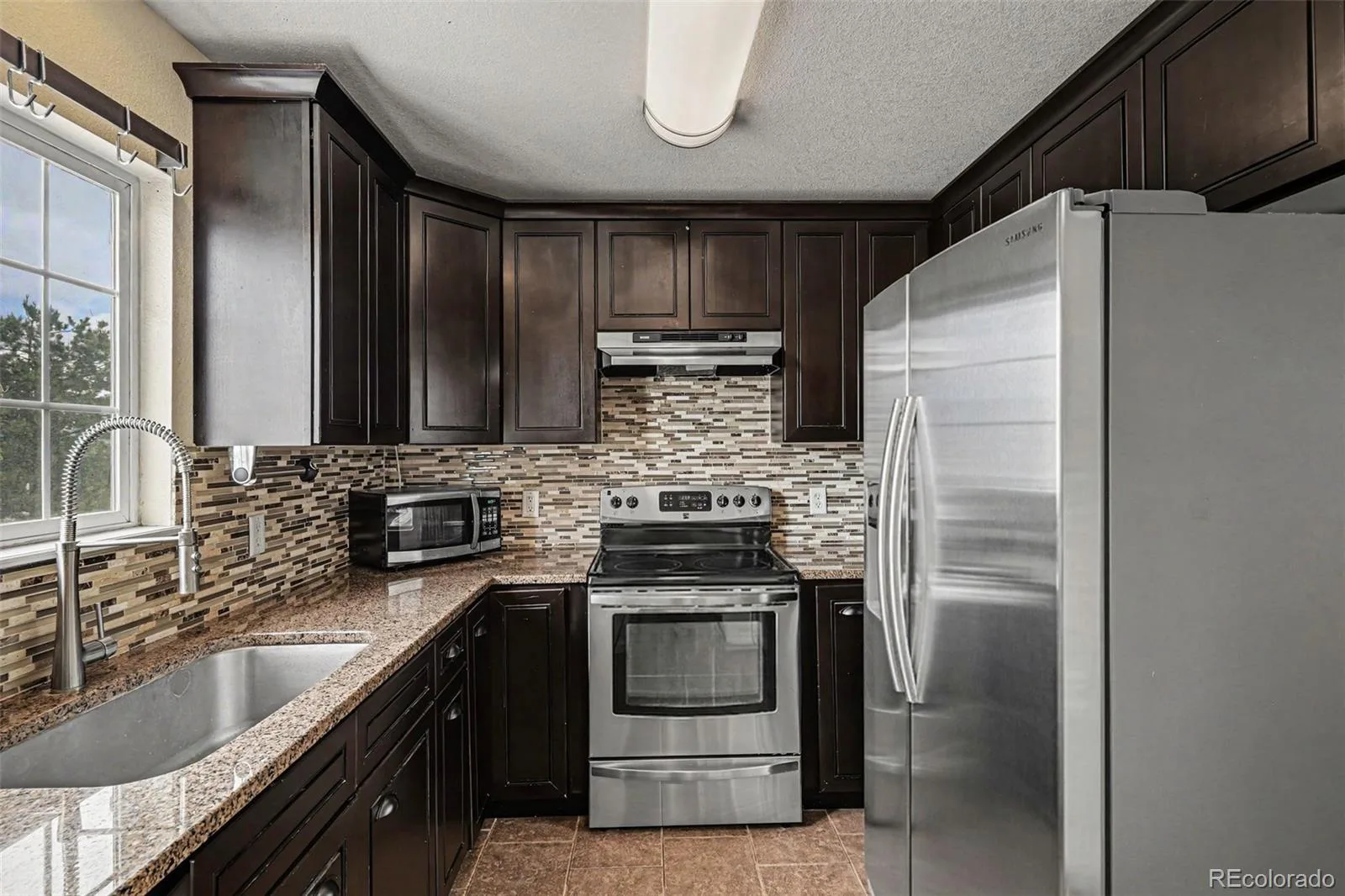 1459 Thunder Butte Road Castle Rock CO 80109 | MLS #REC8154041 08302026024347 1600 7