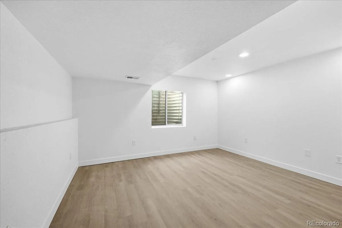 14363 E 47th Drive Denver CO 80239 | MLS #REC8156529 05302026045255 1200 26