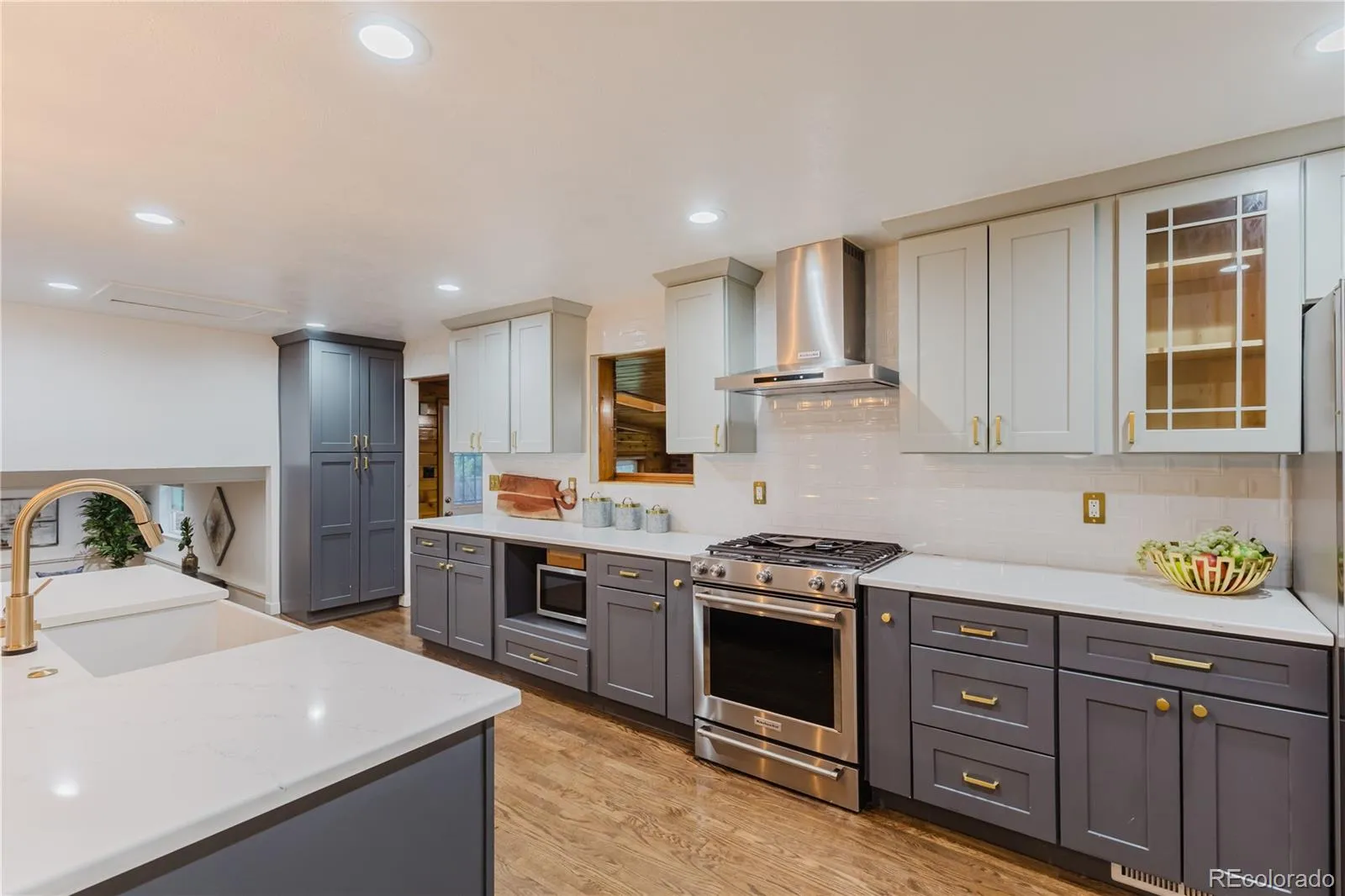 13836 W 68th Avenue Arvada CO 80004 MLS #REC8156549 05242026053124 1600 0