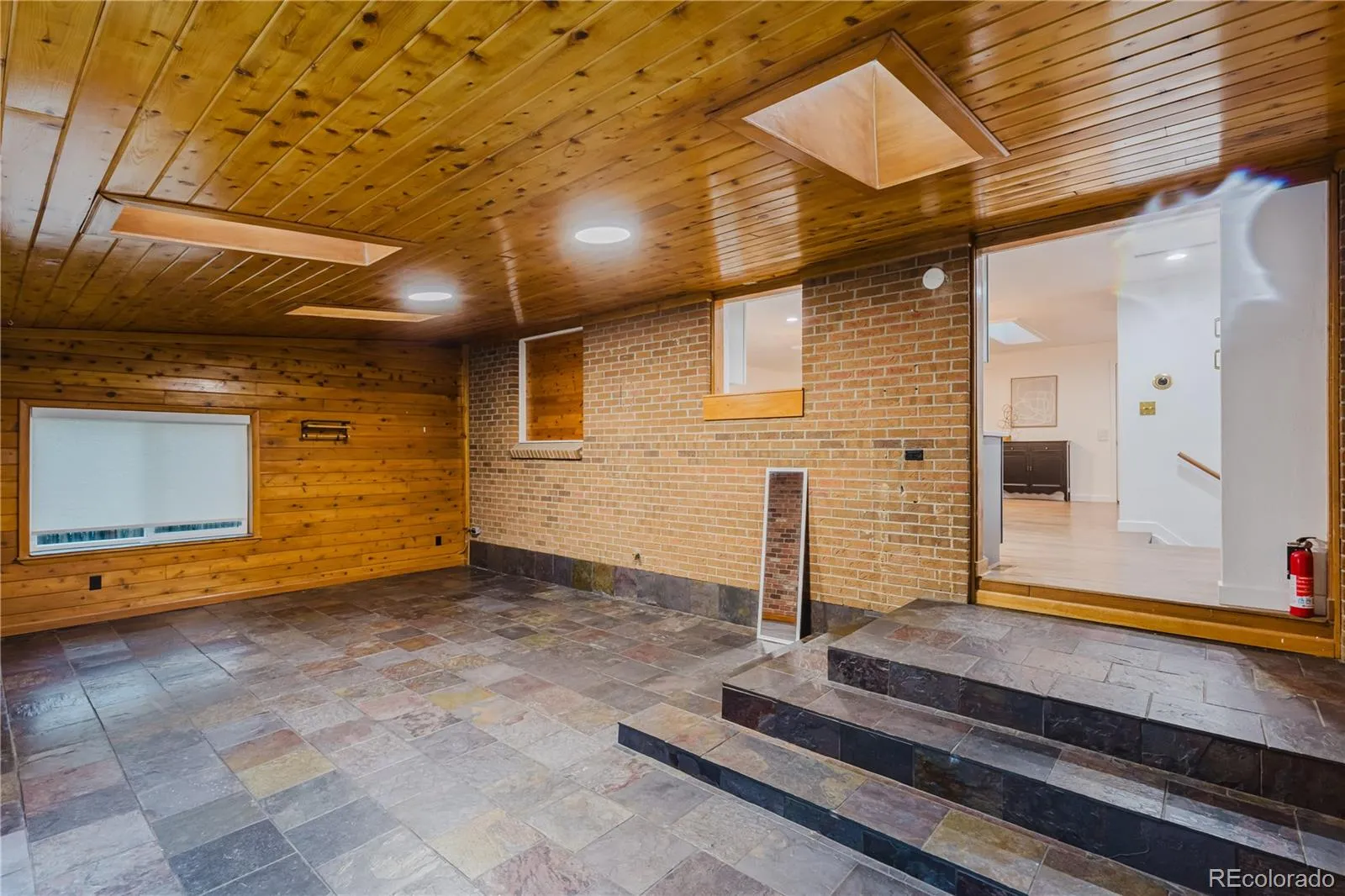 13836 W 68th Avenue Arvada CO 80004 MLS #REC8156549 05242026053124 1600 17