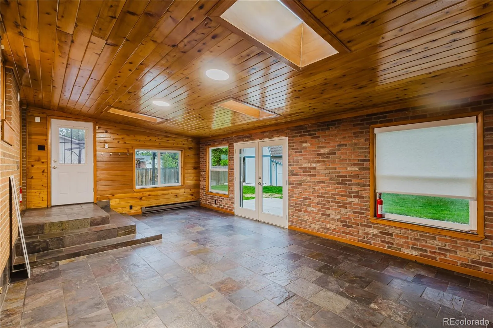 13836 W 68th Avenue Arvada CO 80004 MLS #REC8156549 05242026053124 1600 18