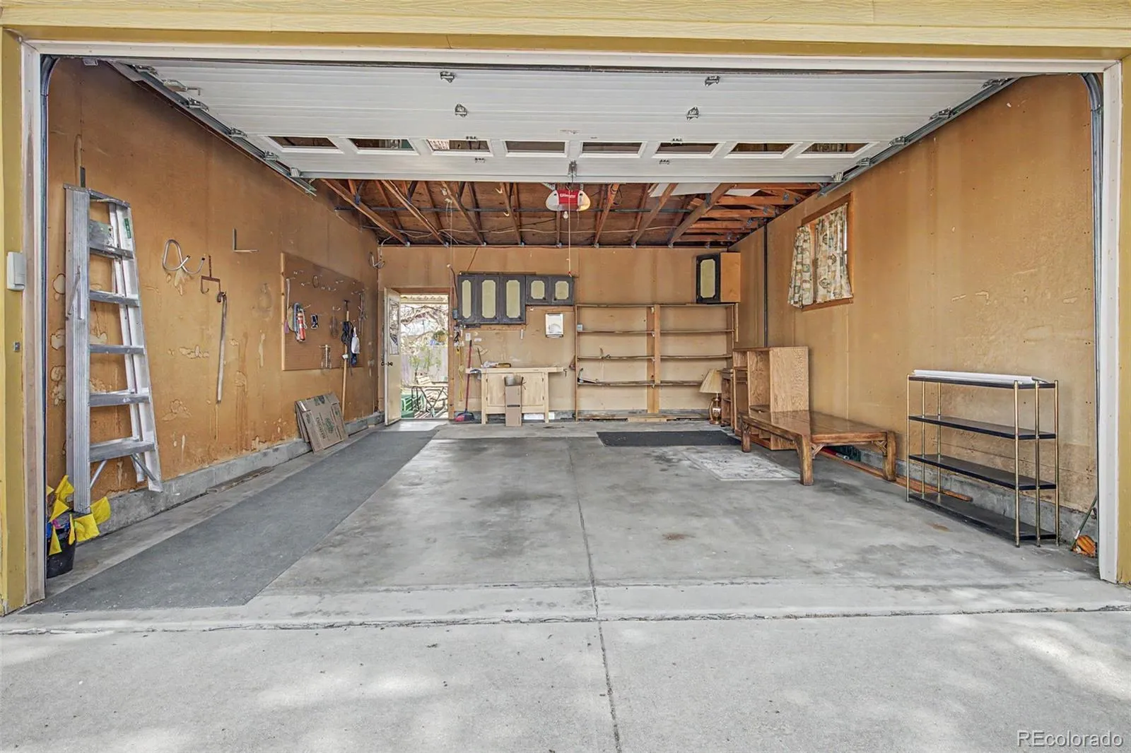 04012026120547 1600 1