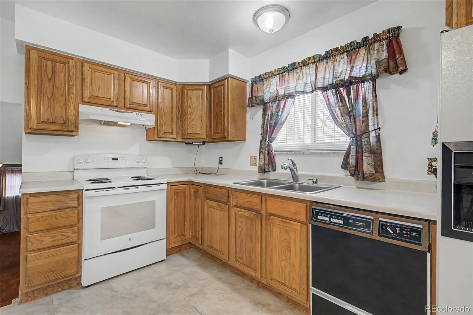 04012026120547 1600 8