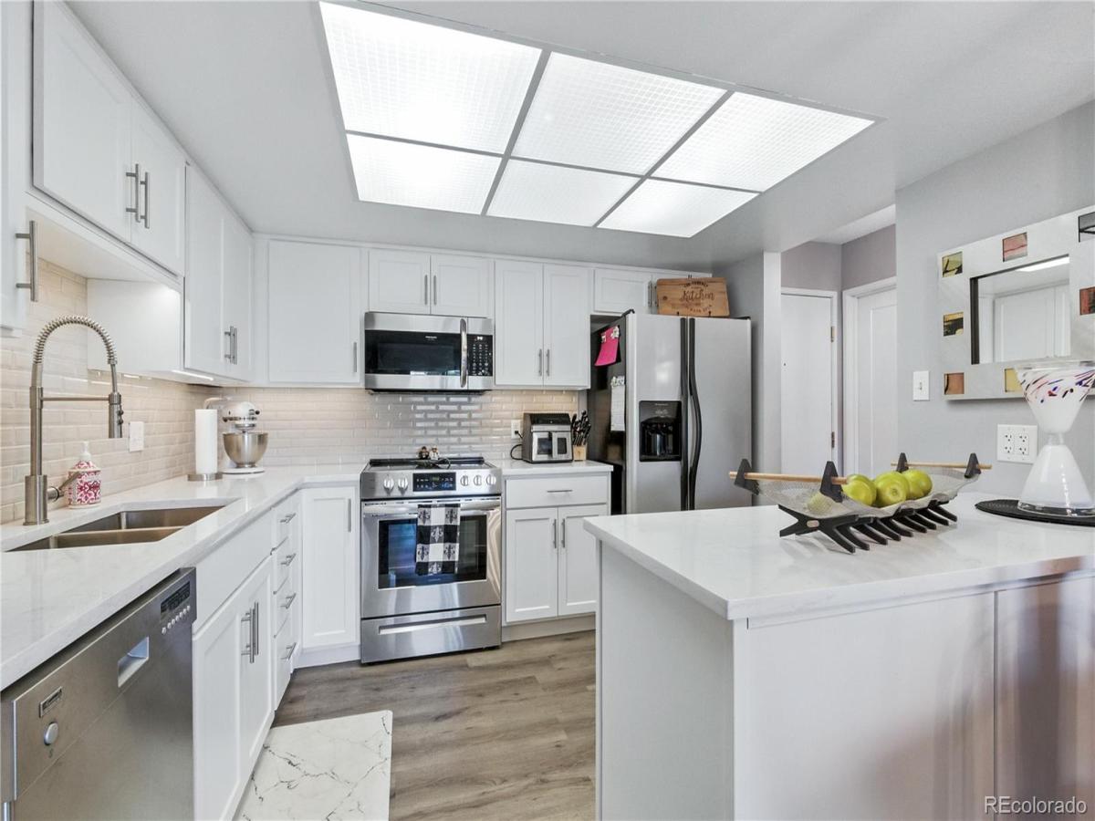13850 E Marina Drive #404 #235 Aurora CO 80014 | MLS #REC8158285 MLS #REC8158285 image #0
