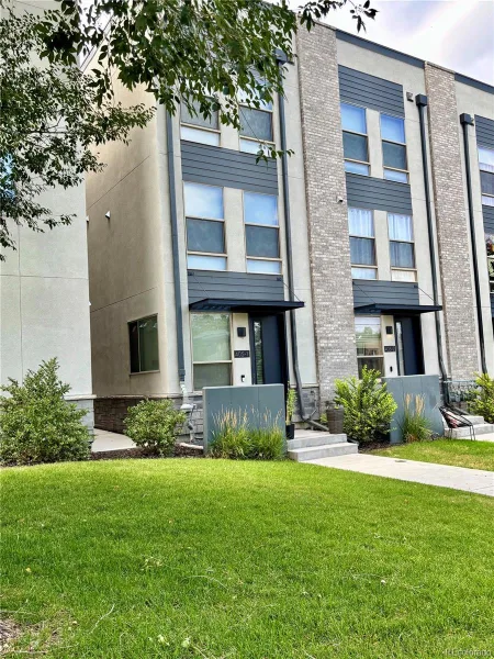405 Harrison Street #1 Denver CO 80206 | MLS #REC8159756 09222026083357 800 27