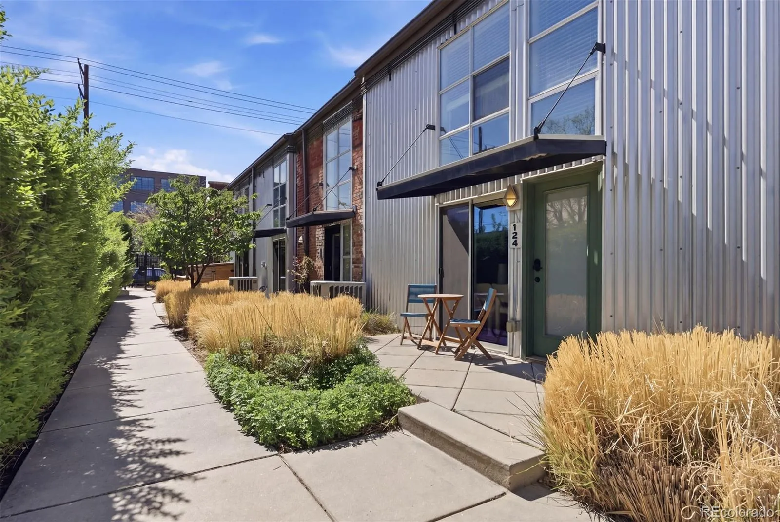 04142026143411 1600 25