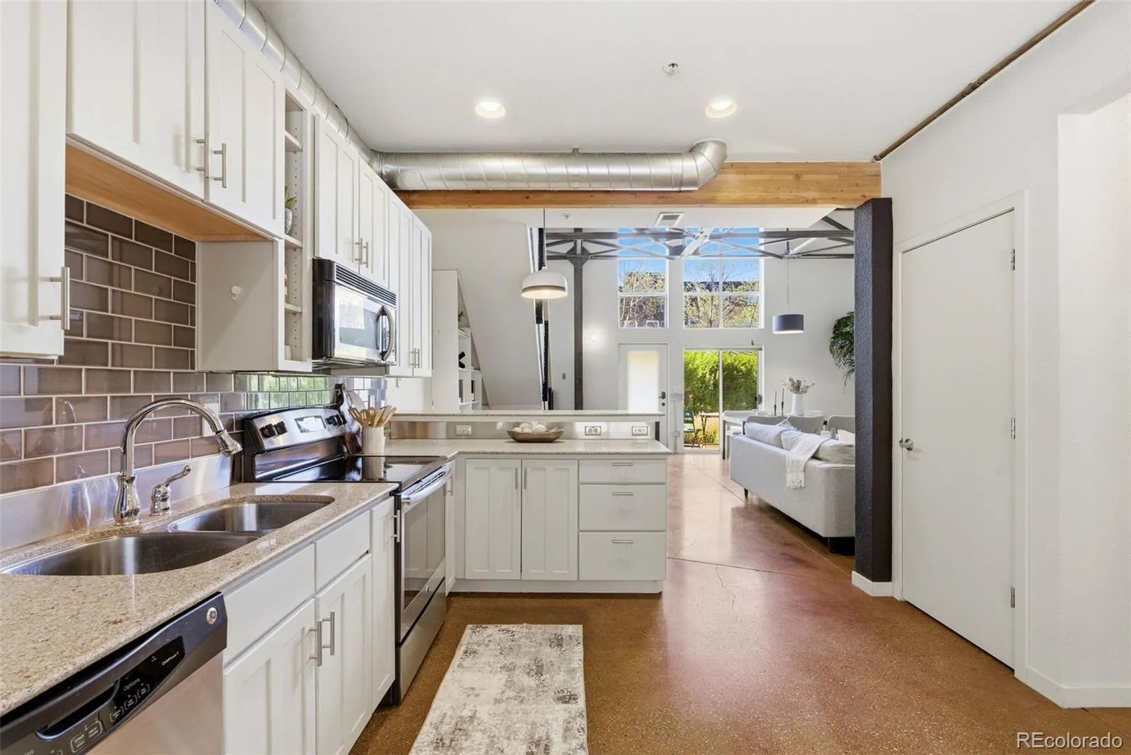 04142026143411 1600 9