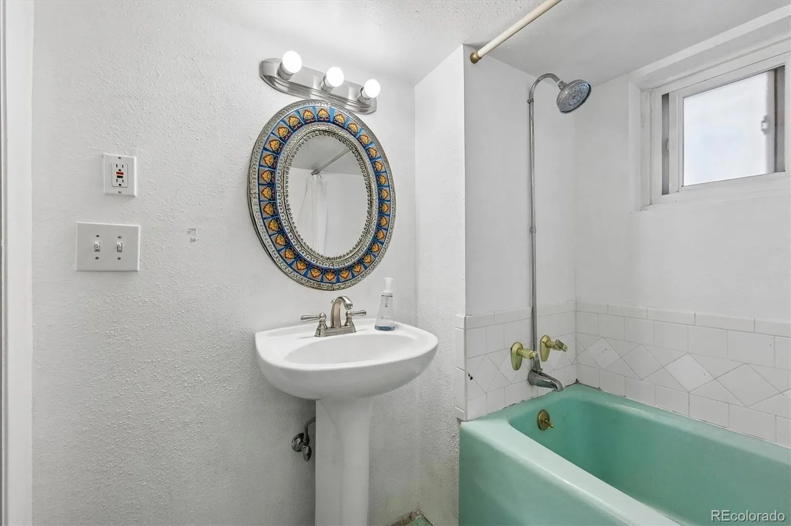 04302026173525 1600 20