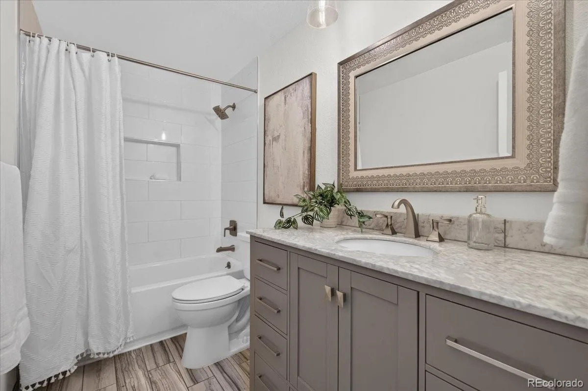 7414 S Washington Circle Littleton CO 80122 | MLS #REC8168401 08052026143707 1200 22