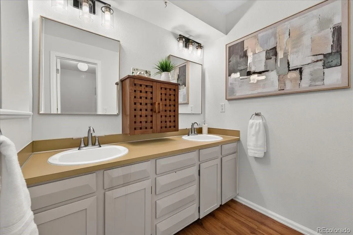 7414 S Washington Circle Littleton CO 80122 | MLS #REC8168401 08052026143707 1200 29
