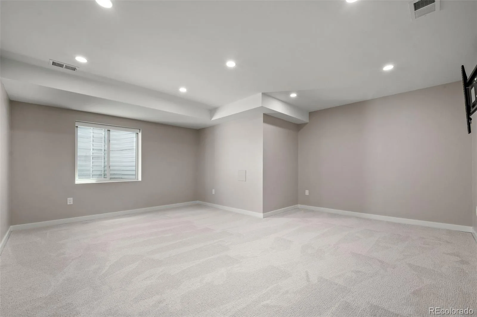 1243 Newton Street Denver CO 80204 | MLS #REC8169824 08212026212008 1600 37