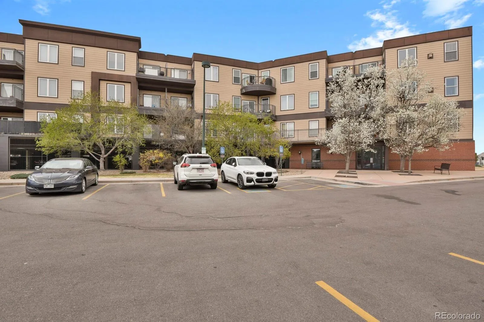 15475 Andrews Drive #413 Denver CO 80239 | MLS #REC8170540 03312026145350 1600 15