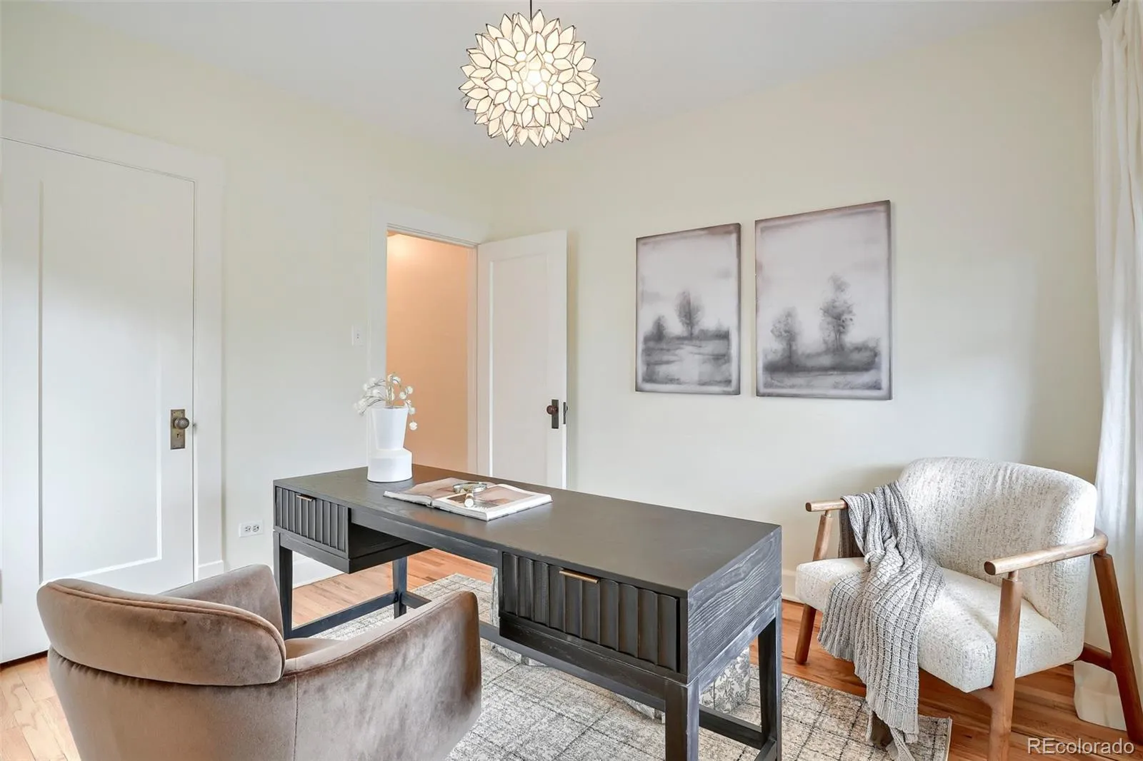 04162026003653 1600 14