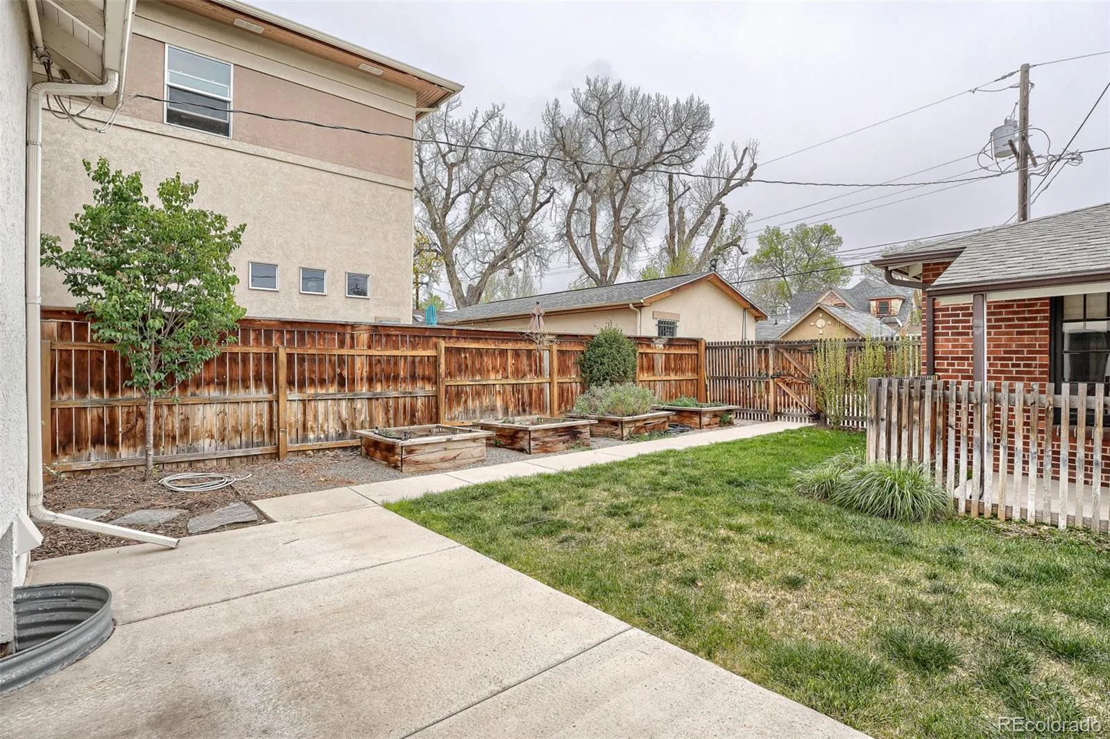 04162026003653 1600 24