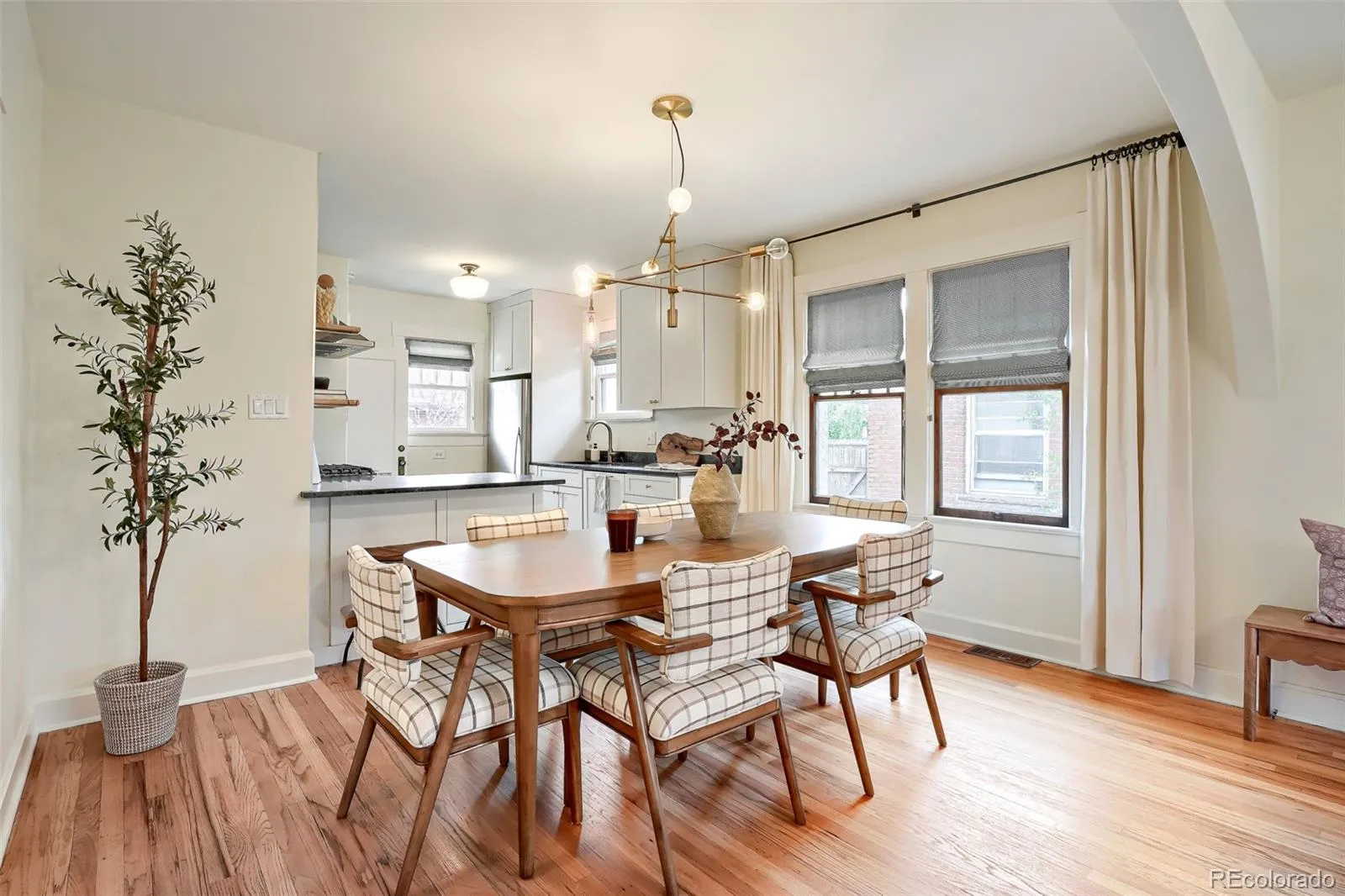 04162026003653 1600 6