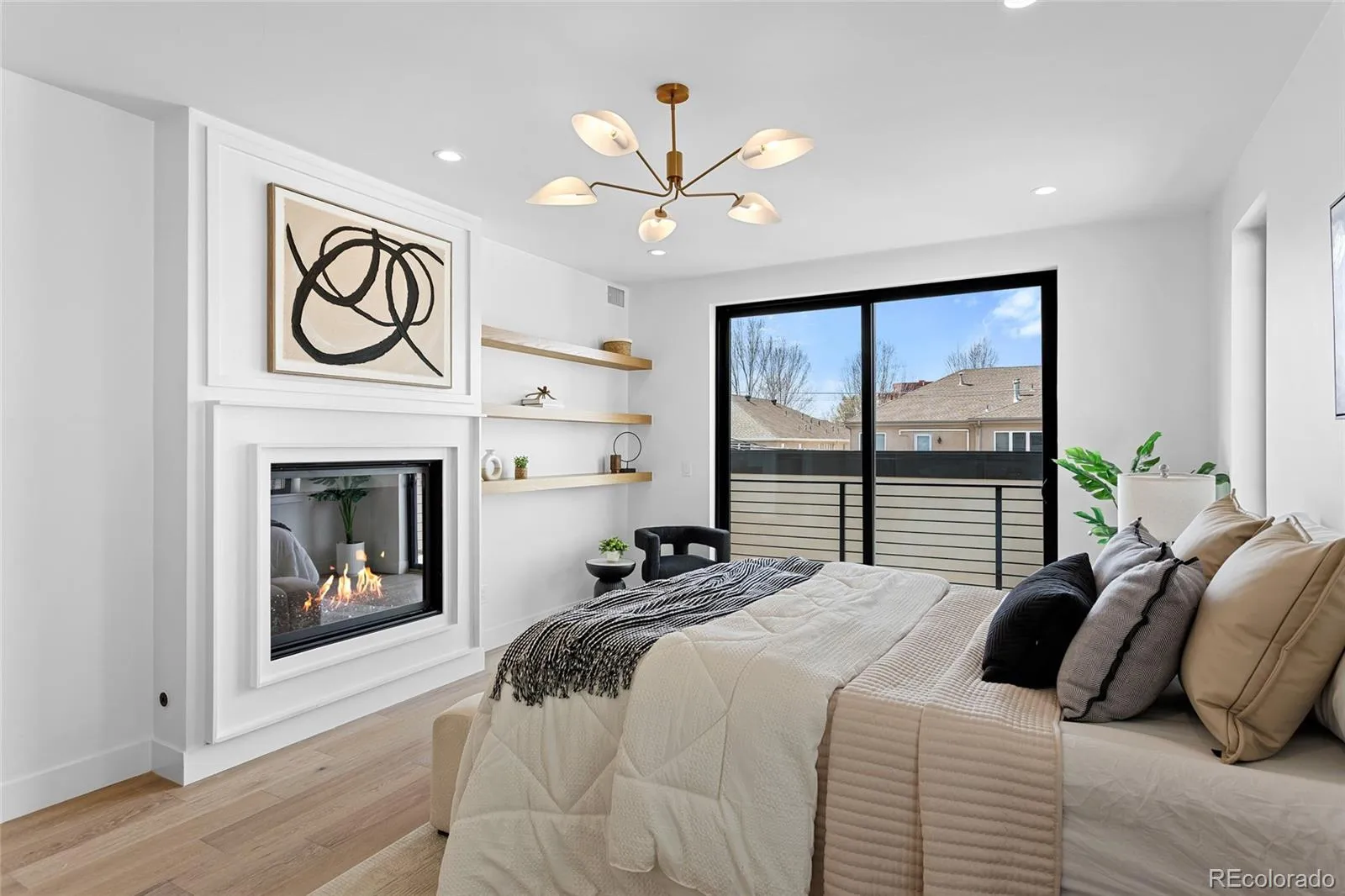 04042026232416 1600 15