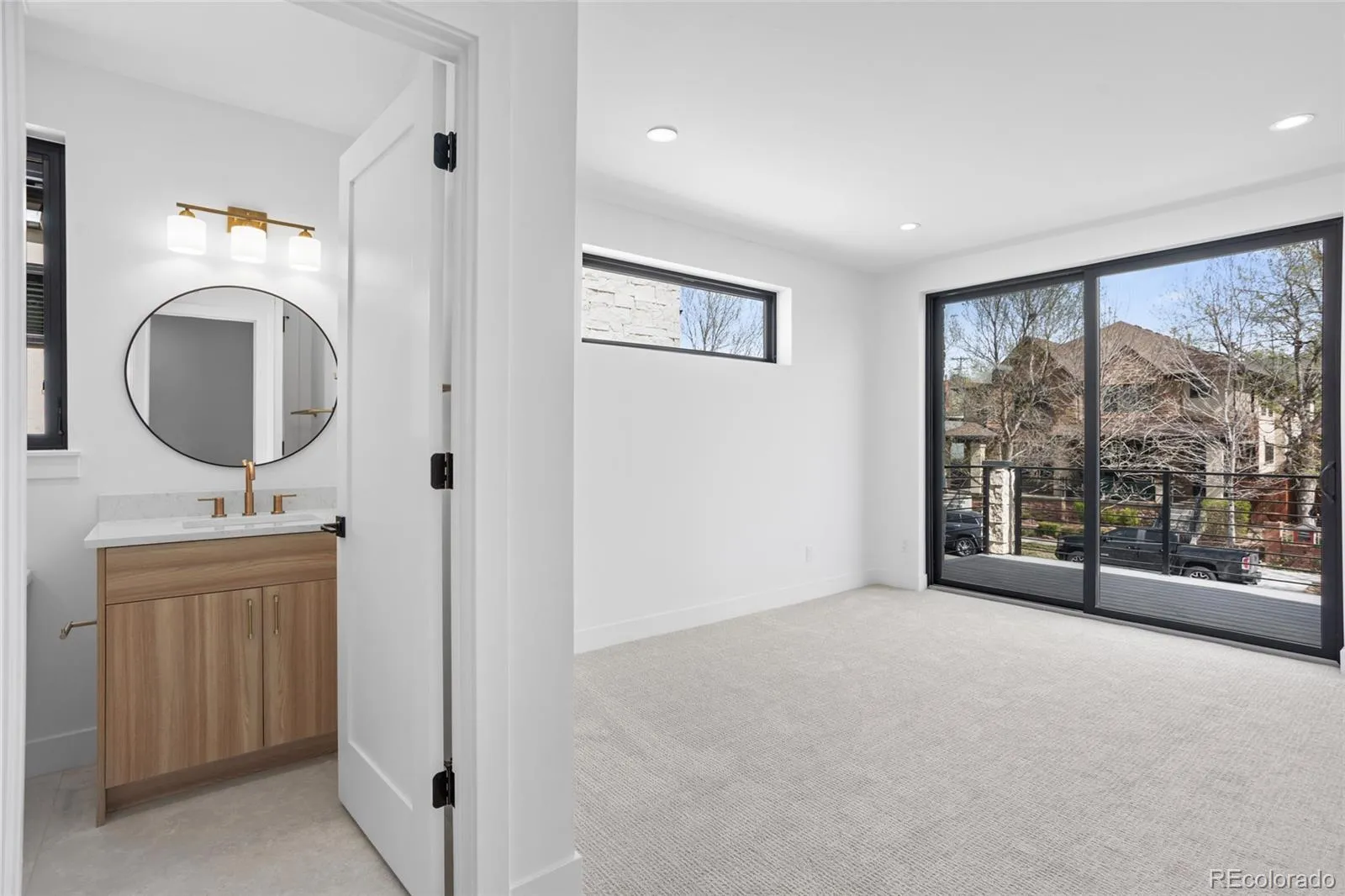 04042026232416 1600 23