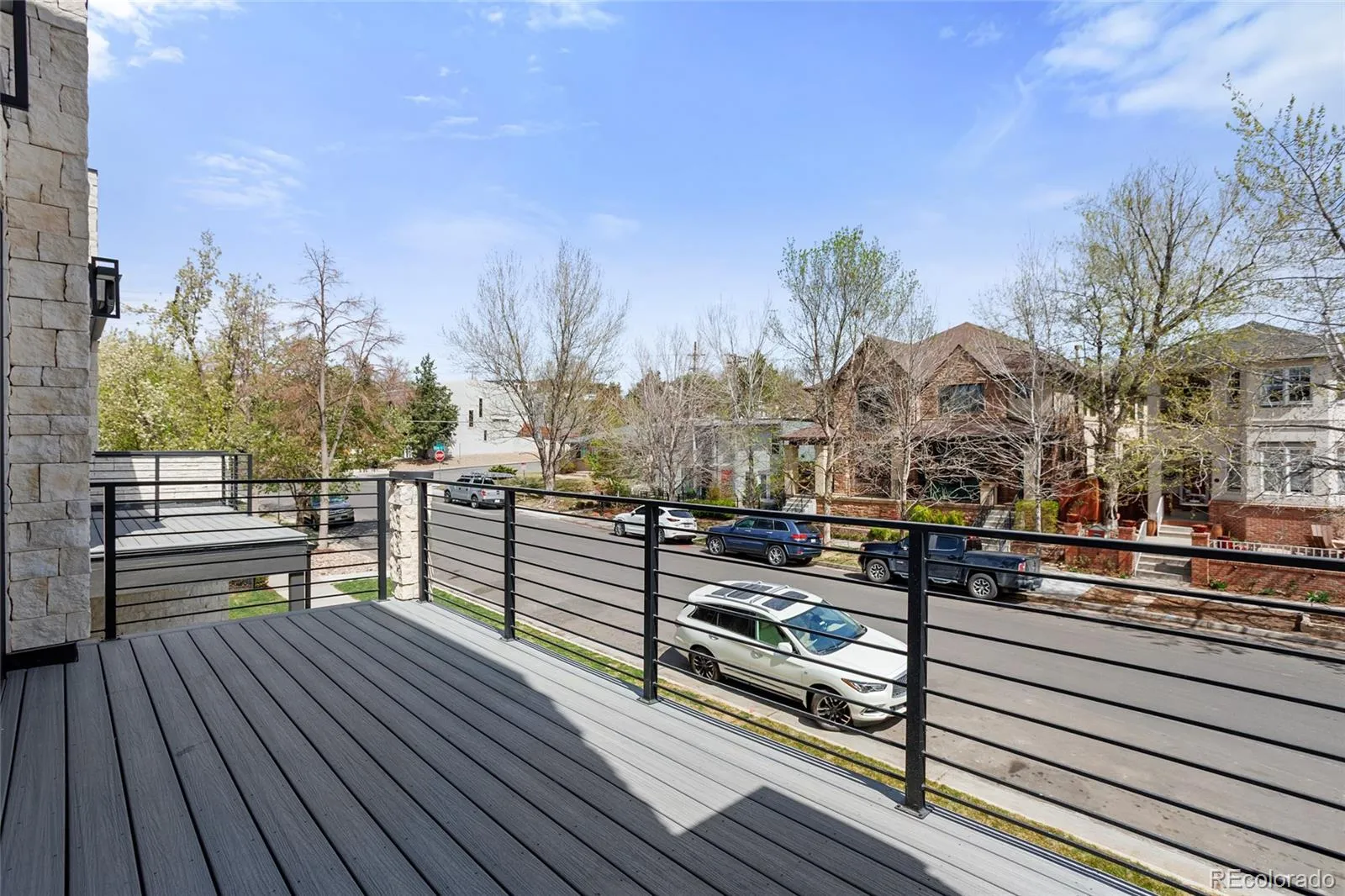 04042026232416 1600 25