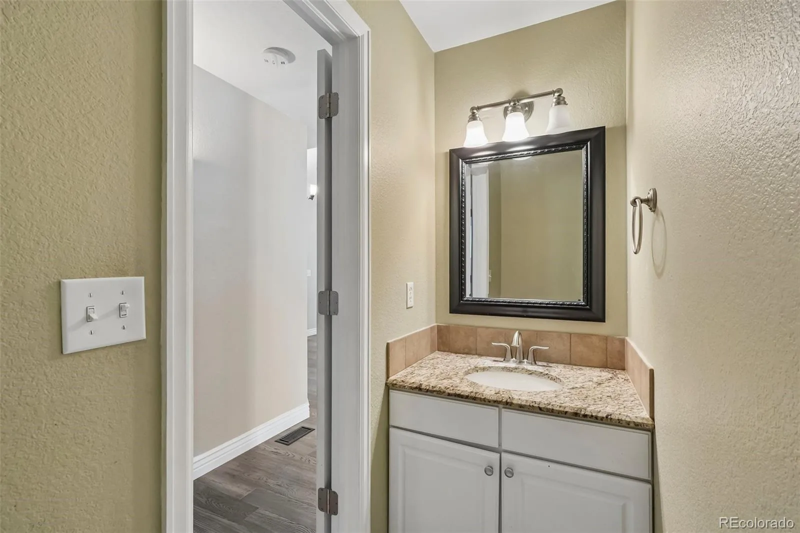 6642 Tiger Tooth Lone Tree CO 80124 | MLS #REC8178002 08072026202830 1600 10
