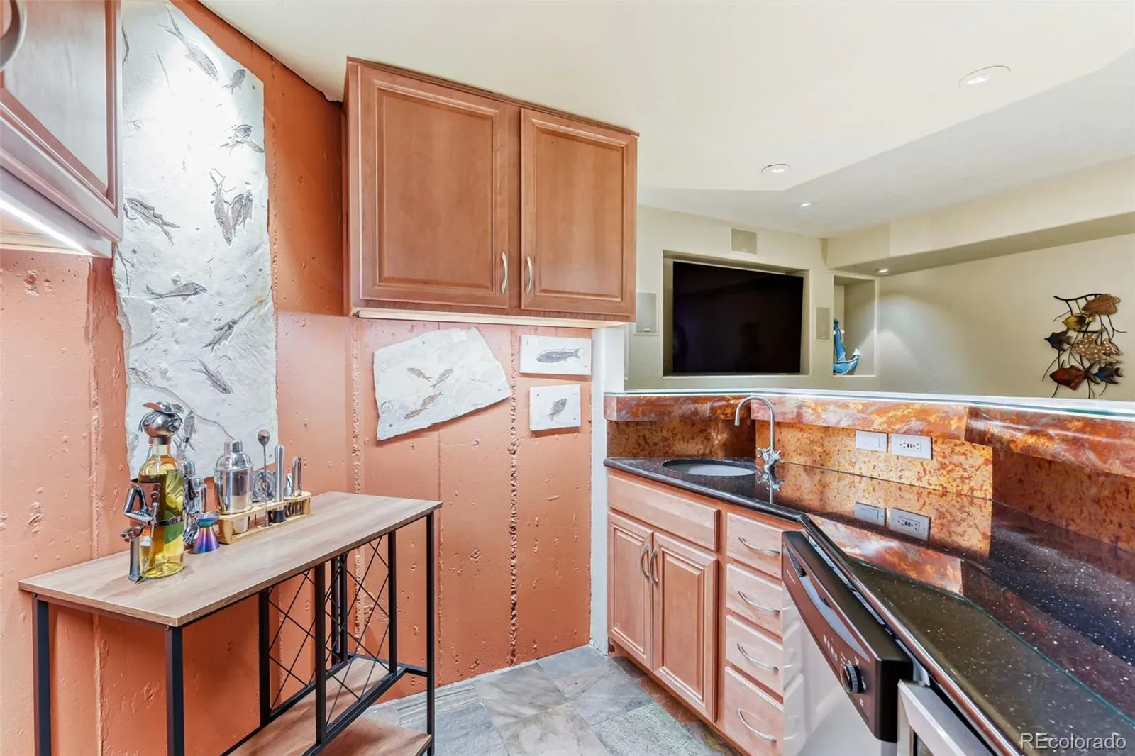 03102026200033 1600 22