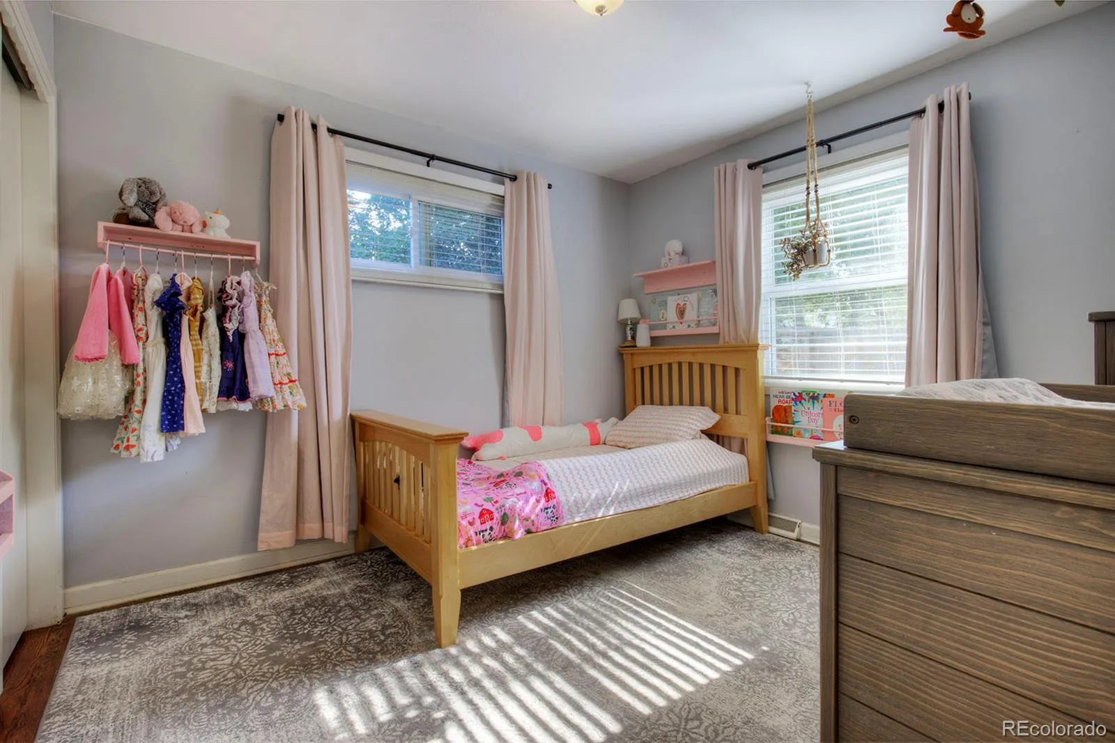 5656 S Elmwood Street Littleton CO 80120 | MLS #REC8178647 07232026191820 1600 7
