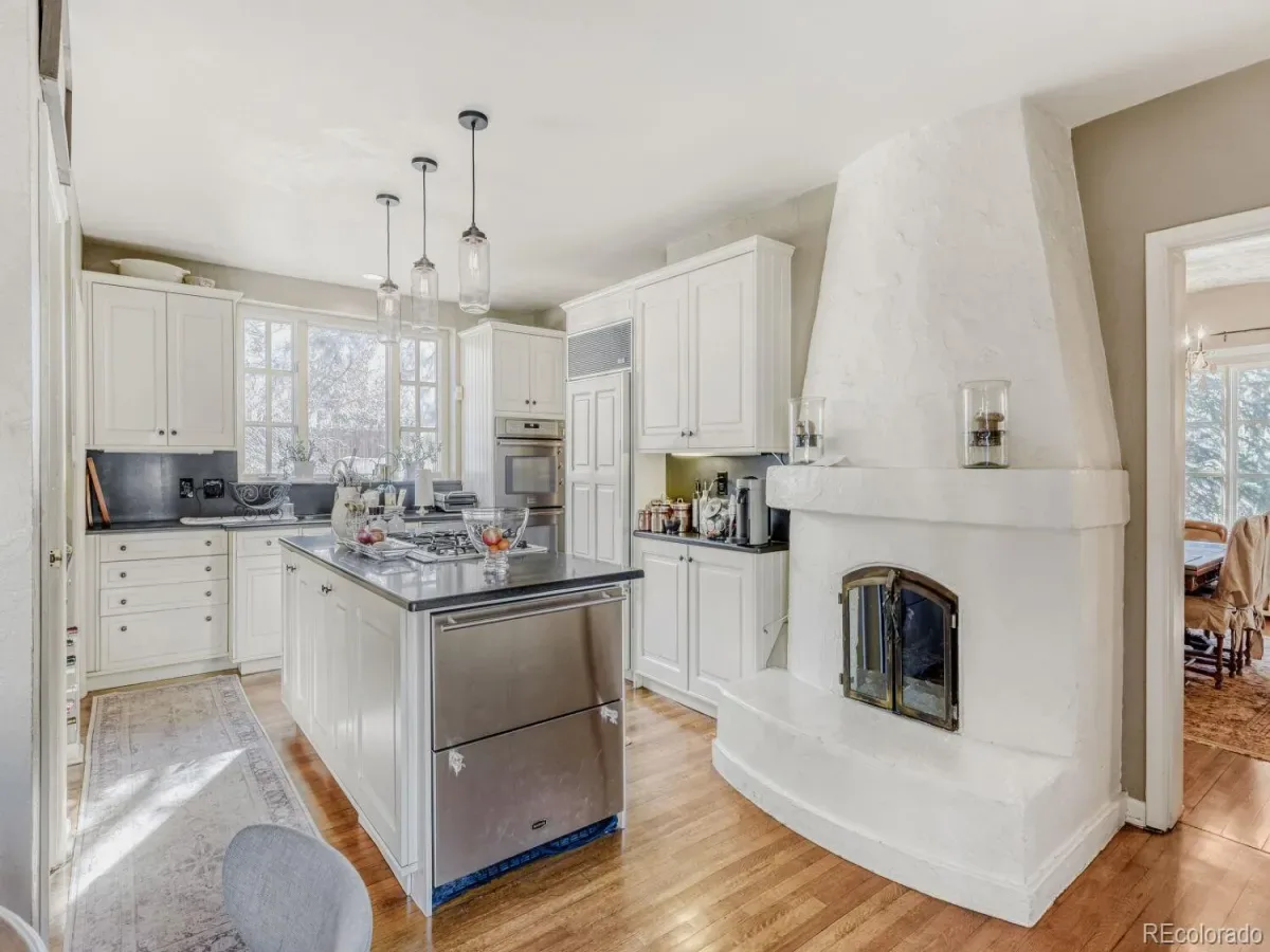 03242026221819 1200 8