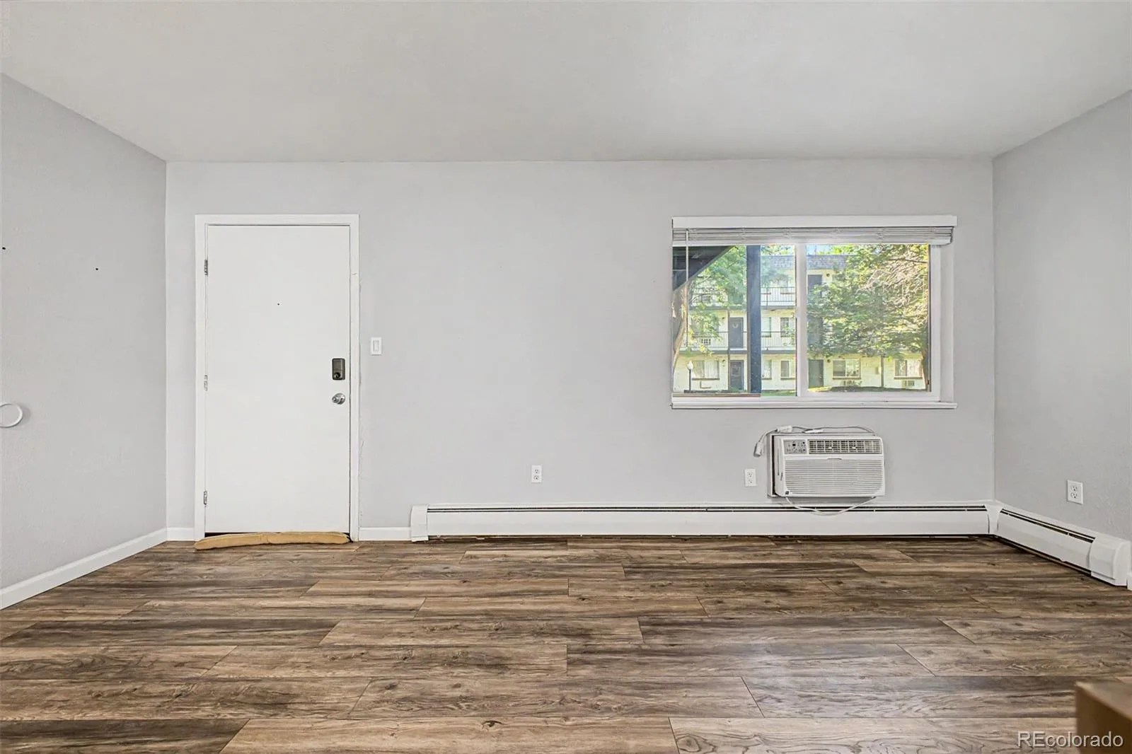 5995 E Iliff Avenue #117 Denver CO 80222 | MLS #REC8181020 08272026145012 1600 3