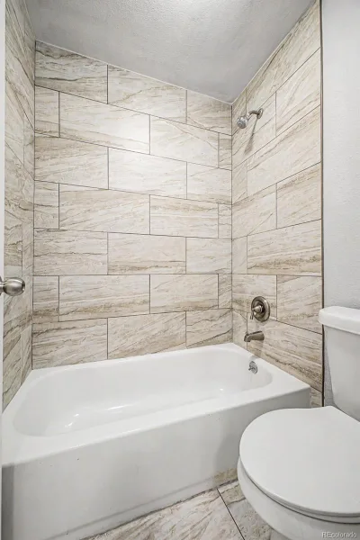 5995 E Iliff Avenue #117 Denver CO 80222 | MLS #REC8181020 08272026145012 800 20