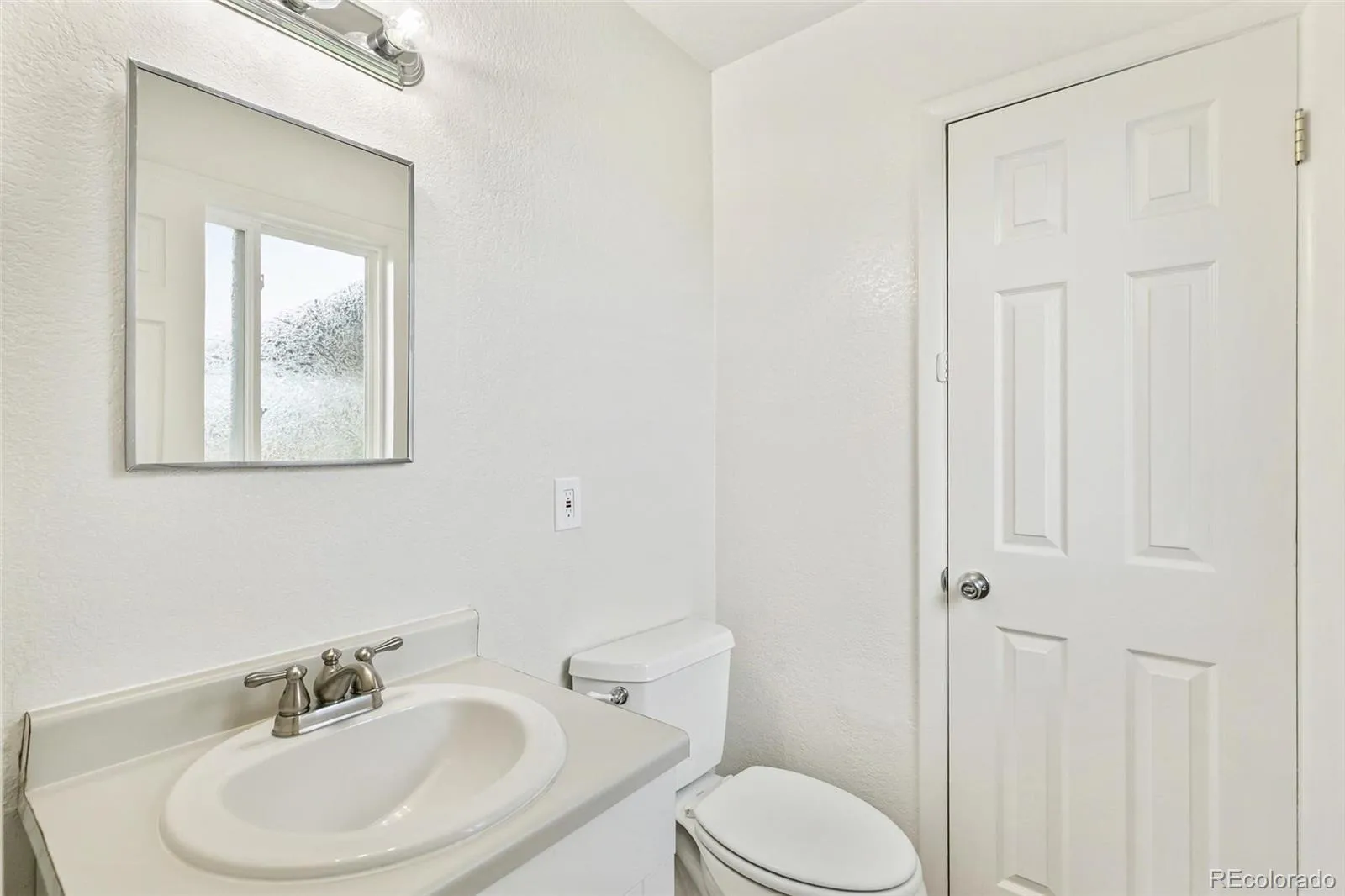 5494 S Knox Court Littleton CO 80123 MLS #REC8182512 05092026192238 1600 13