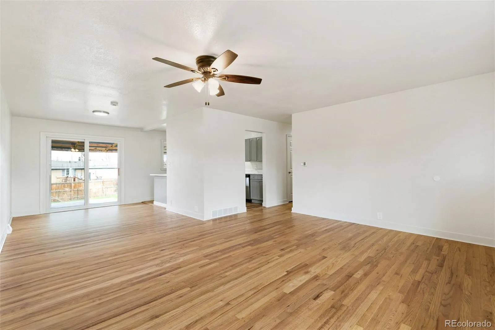5494 S Knox Court Littleton CO 80123 MLS #REC8182512 05092026192238 1600 2