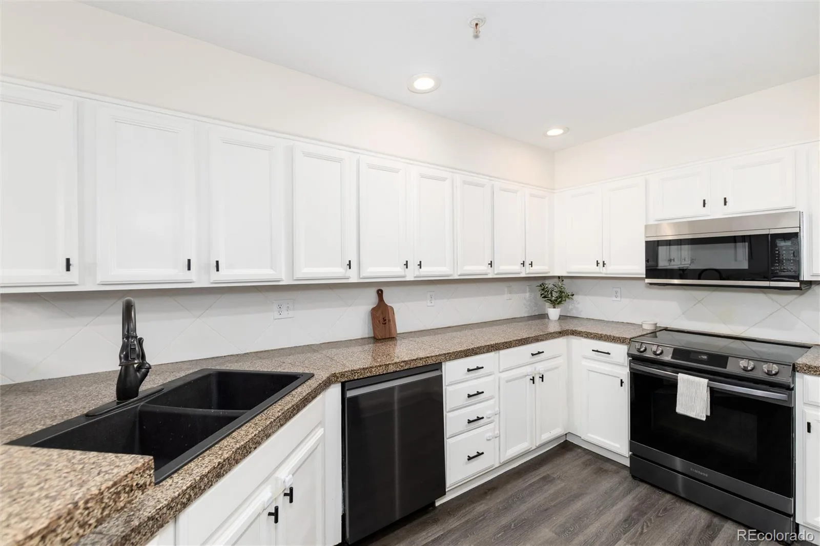 2423 Cutters Circle #102 Castle Rock CO 80108 | MLS #REC8183461 08282026144936 1600 13