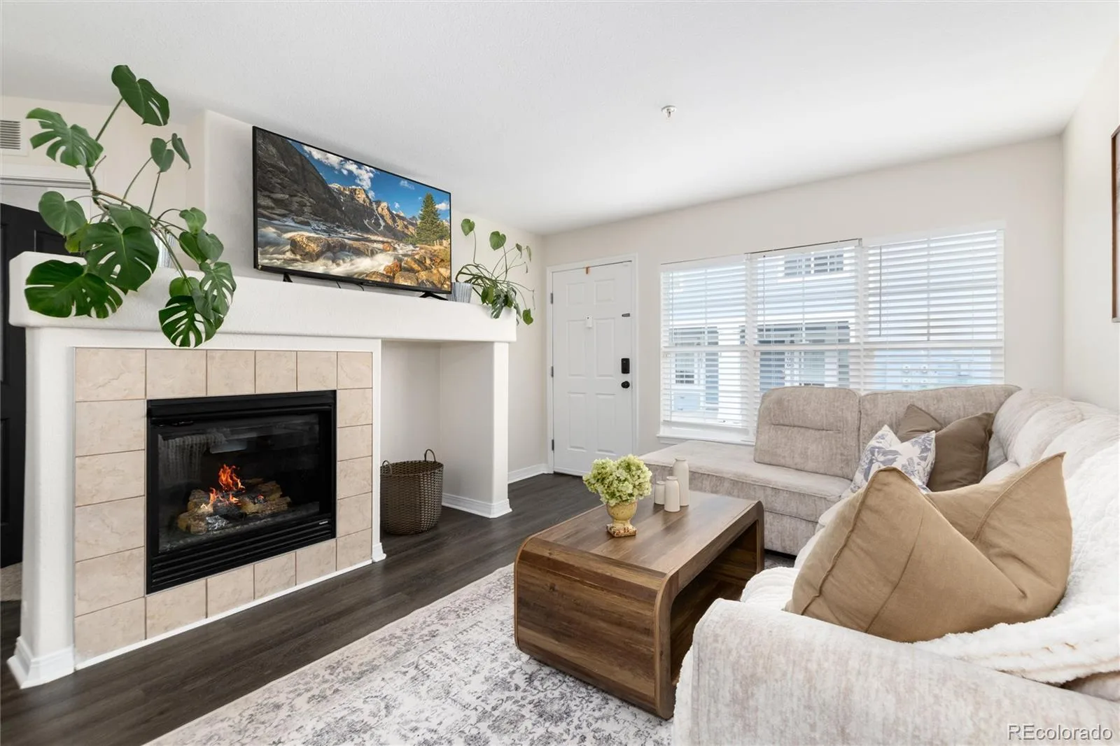 2423 Cutters Circle #102 Castle Rock CO 80108 | MLS #REC8183461 08282026144936 1600 4