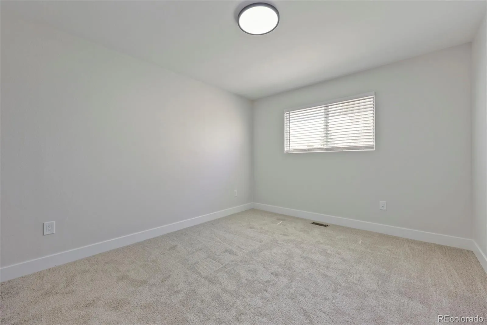 2710 W 101st Place Denver CO 80260 MLS #REC8183989 05182026192602 1600 19