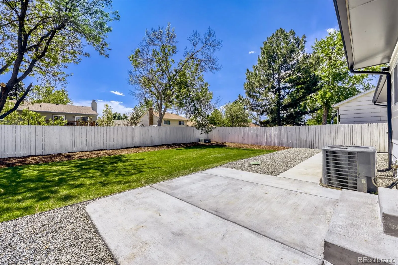 2710 W 101st Place Denver CO 80260 MLS #REC8183989 05182026192602 1600 25