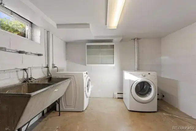 12282025163307 640 30