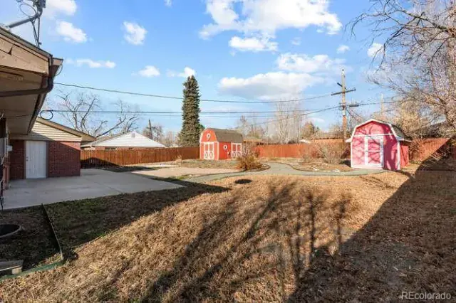 12282025163307 640 33