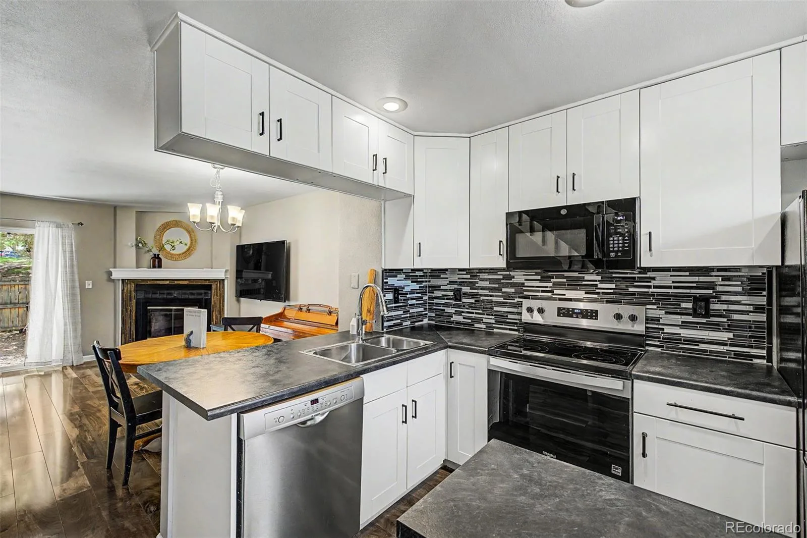 8198 S Columbine Court Centennial CO 80122 | MLS #REC8185413 08282026170609 1600 7