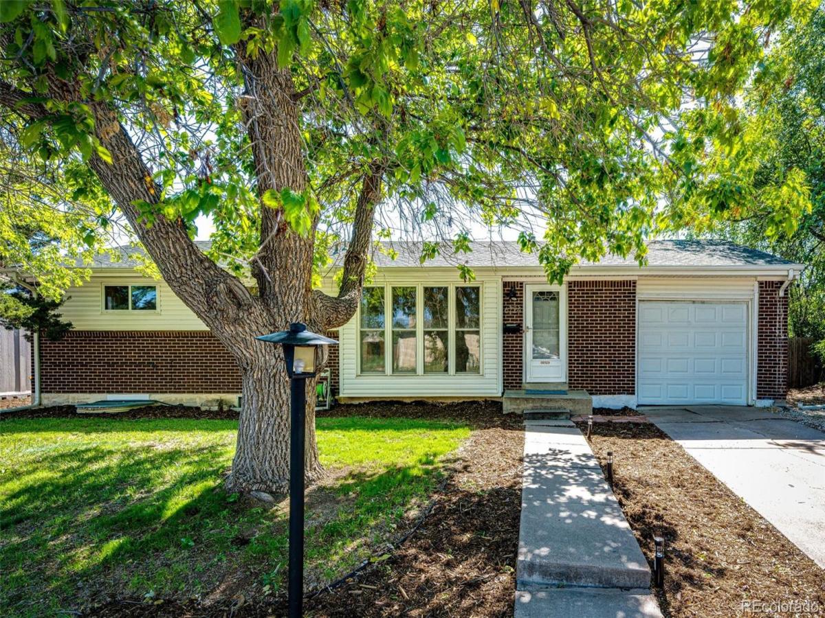 6724 S Ash Way Centennial CO 80122 | MLS #REC8186607 MLS #REC8186607 image #0