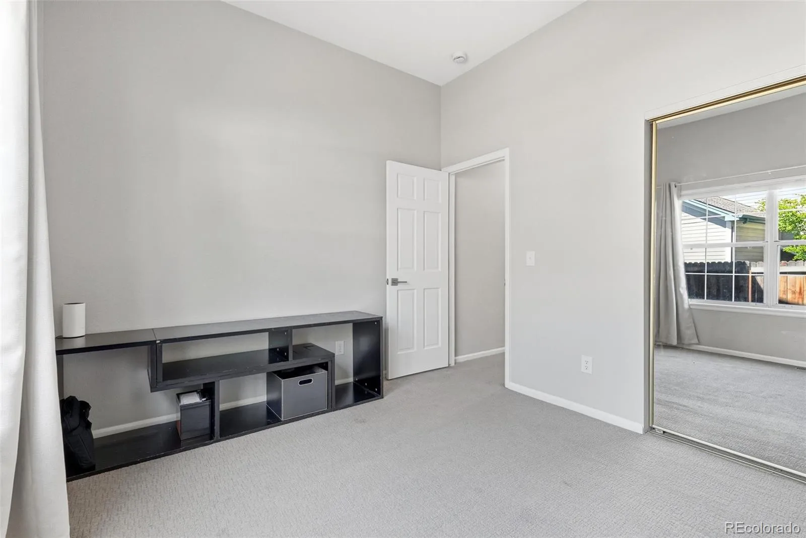 1685 S Emporia Court Aurora CO 80247 MLS #REC8189996 05212026185554 1600 12