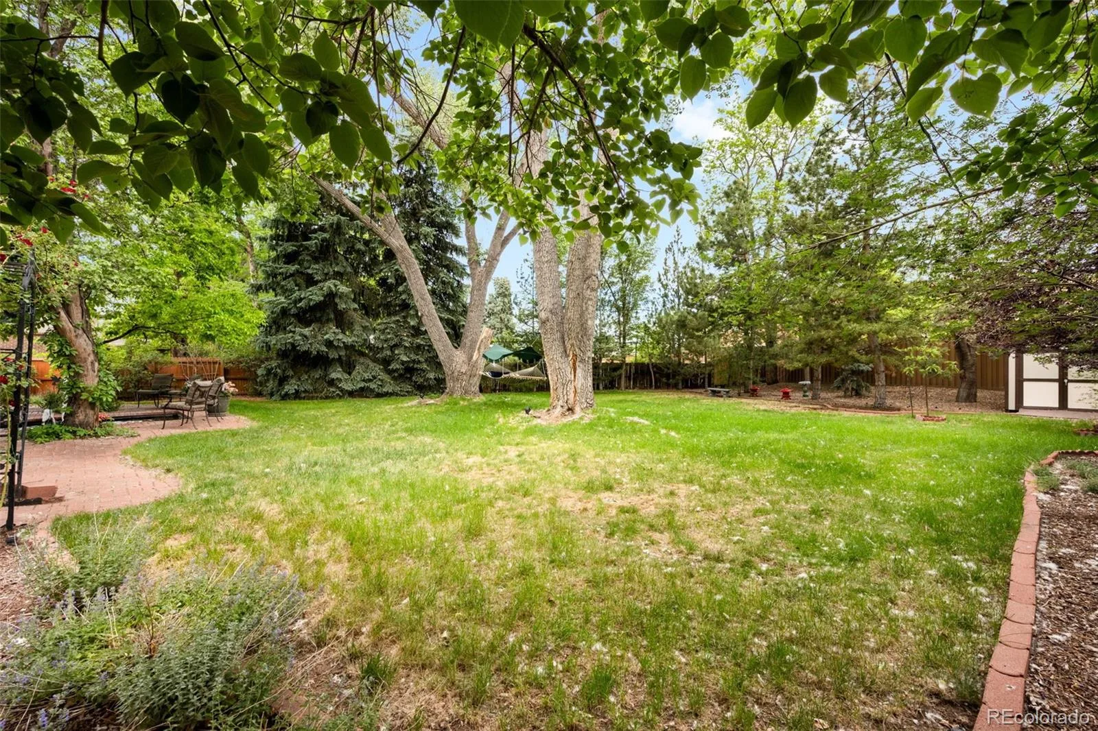 2141 S Dallas Street Denver CO 80231 MLS #REC8190567 06012026231515 1600 38