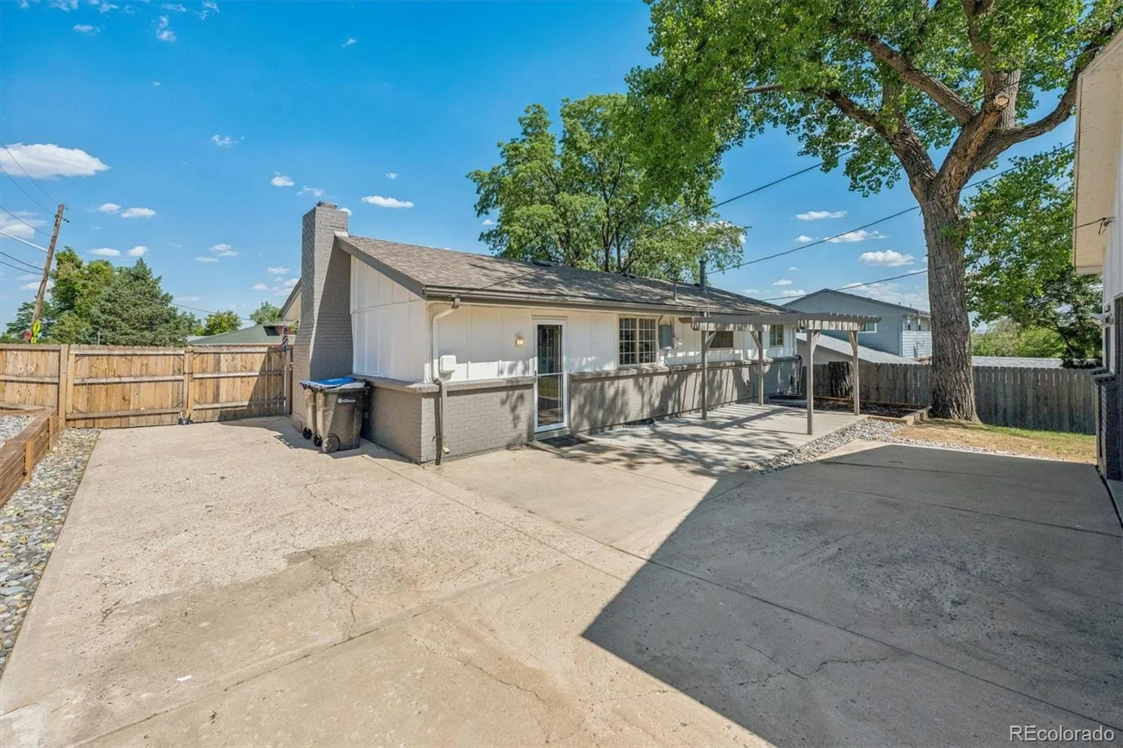 7151 Lamar Street Arvada CO 80003 | MLS #REC8190770 07162026234952 1600 24