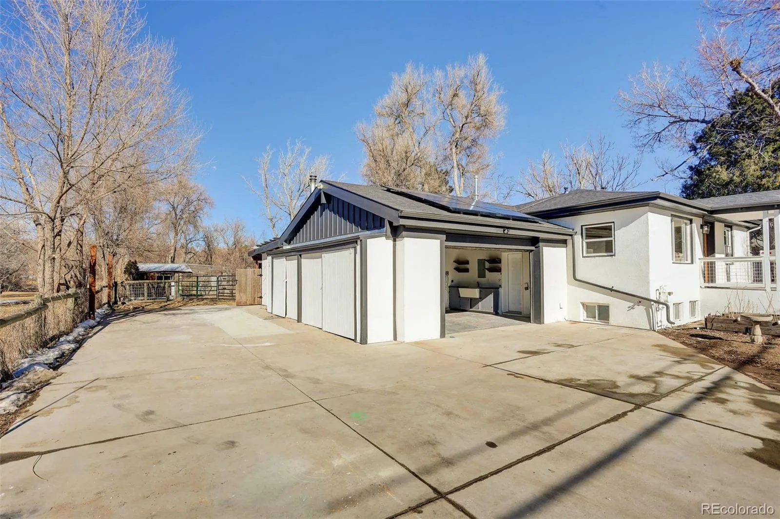 7313 W 60th Avenue Arvada CO 80003 MLS #REC8191226 05222026222517 1600 31