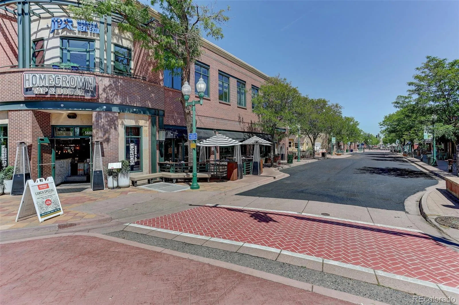 7313 W 60th Avenue Arvada CO 80003 MLS #REC8191226 05222026222517 1600 36