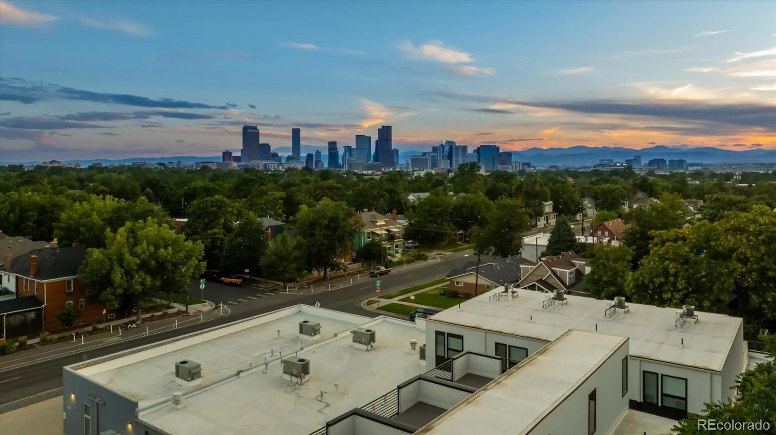 3124 N Gilpin Street Denver CO 80205 MLS #REC8193614 05072026021217 1600 25