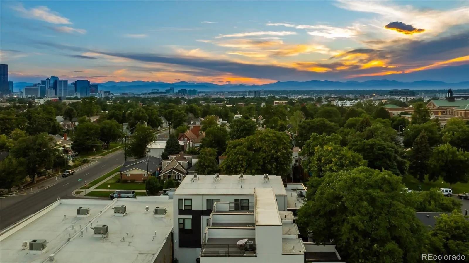 3124 N Gilpin Street Denver CO 80205 MLS #REC8193614 05072026021217 1600 26