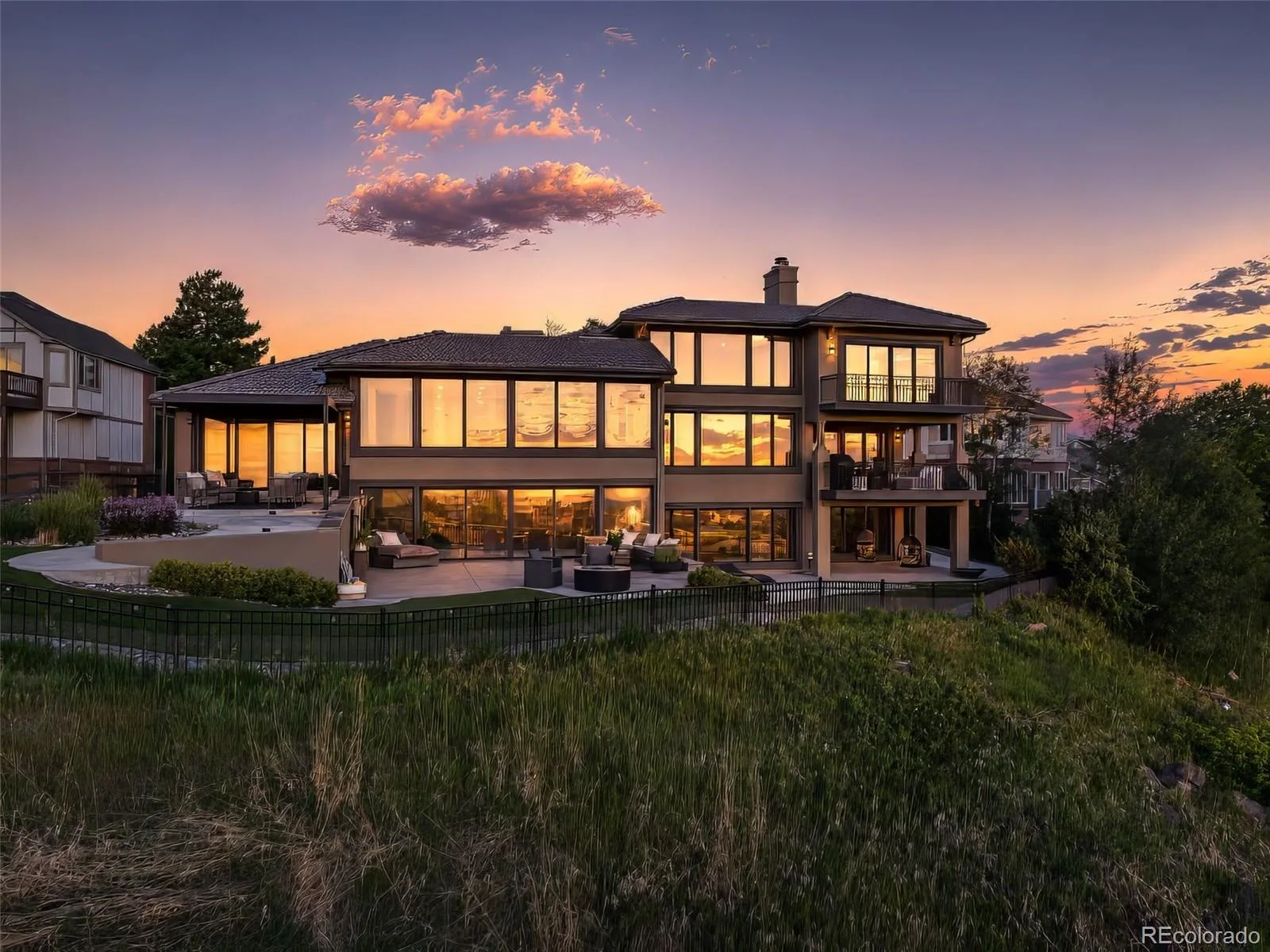 122 Loveland Way Golden CO 80401 | MLS #REC8195305 06202026055006 1600 49