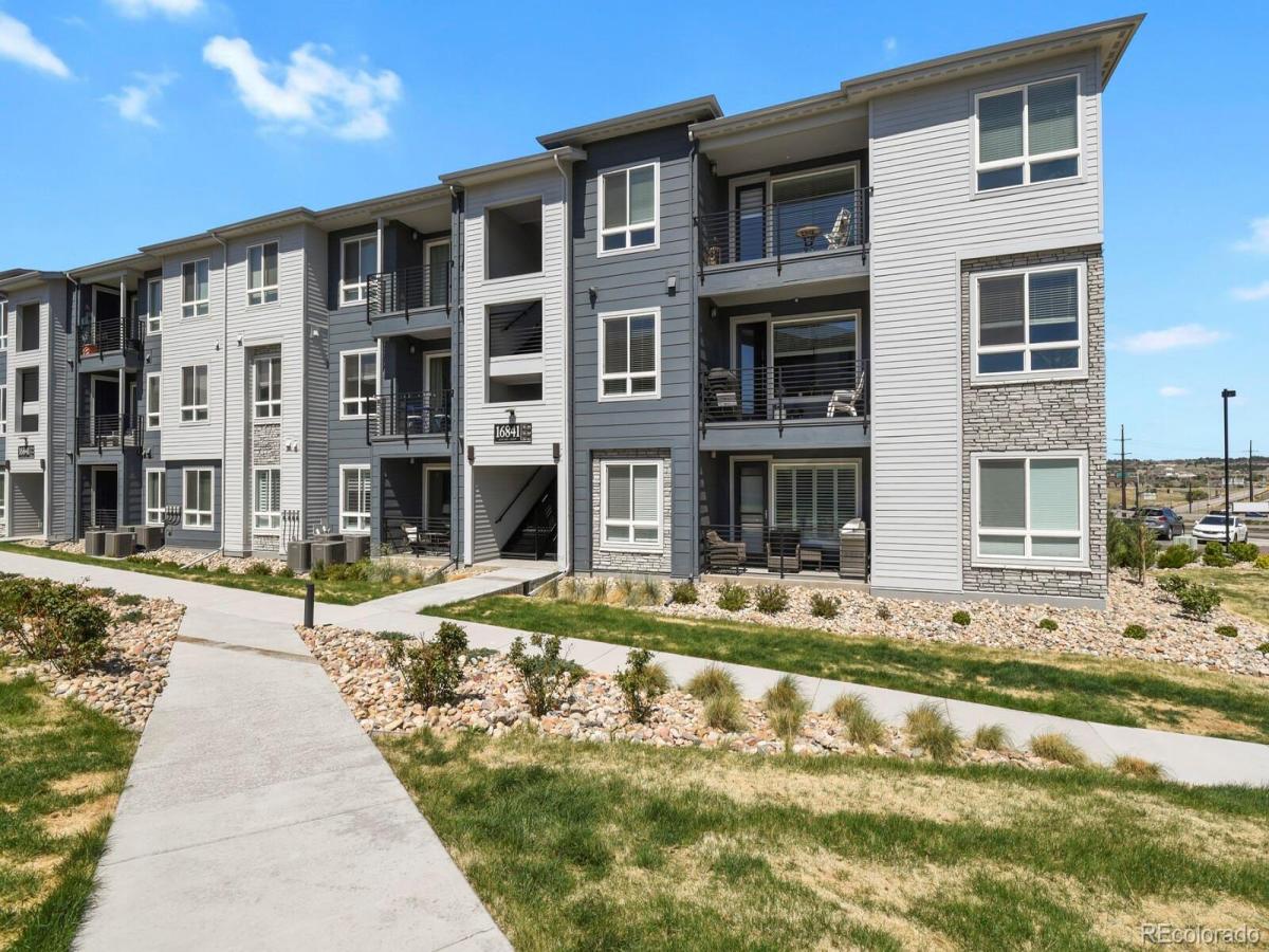 16841 Askins Loop #301 Parker CO 80134 | MLS #REC8195546 MLS #REC8195546 image #0