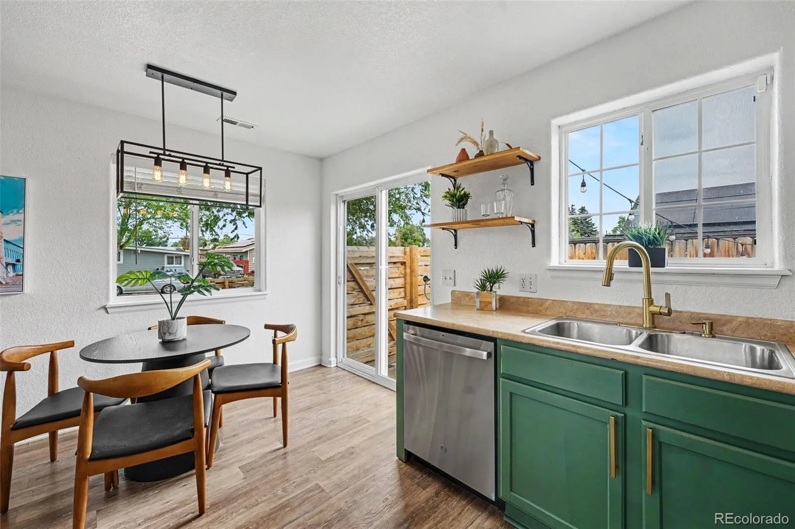 620 S Stuart Street Denver CO 80219 MLS #REC8197444 05282026162742 1600 6