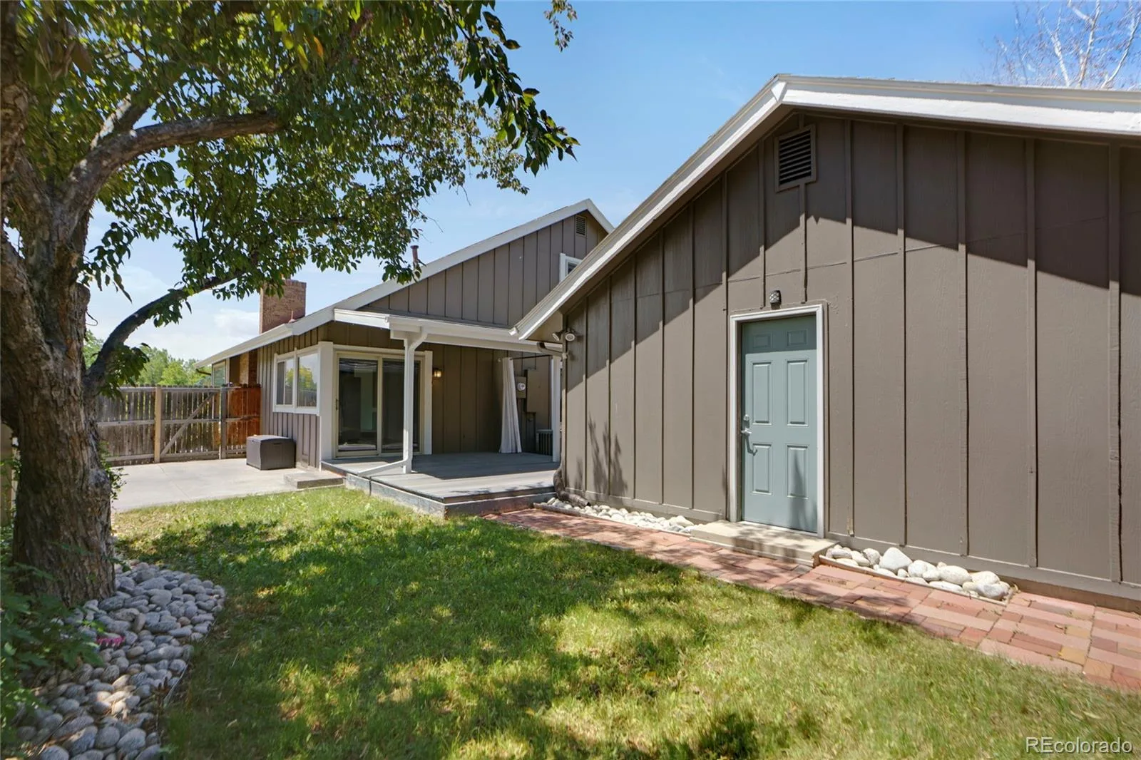 7609 E Jamison Drive Centennial CO 80112 MLS #REC8197894 06082026205408 1600 17